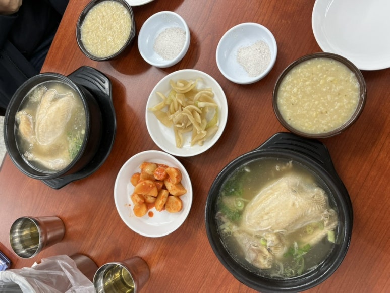 원조황칠나무녹두닭백숙 이미지