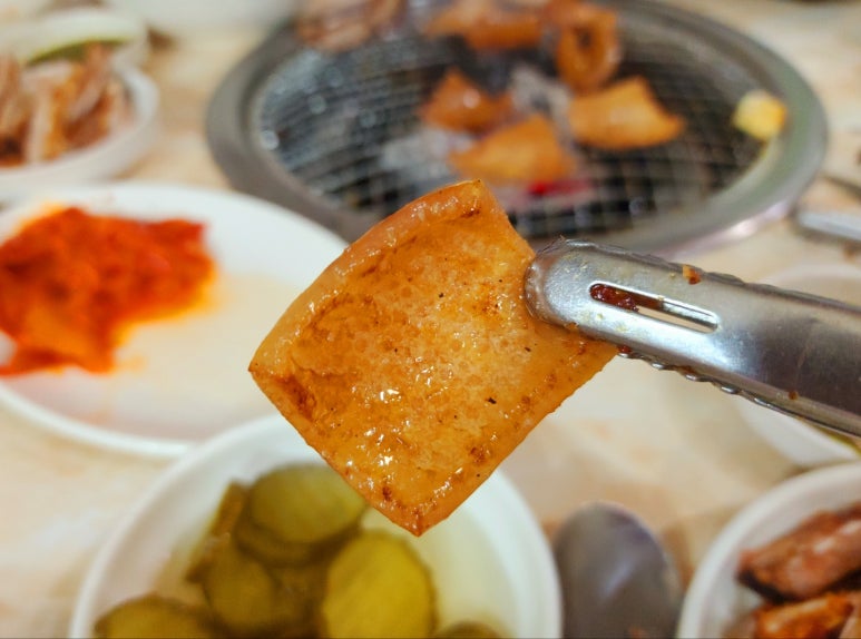 거시기쪽갈비생족발구이 이미지