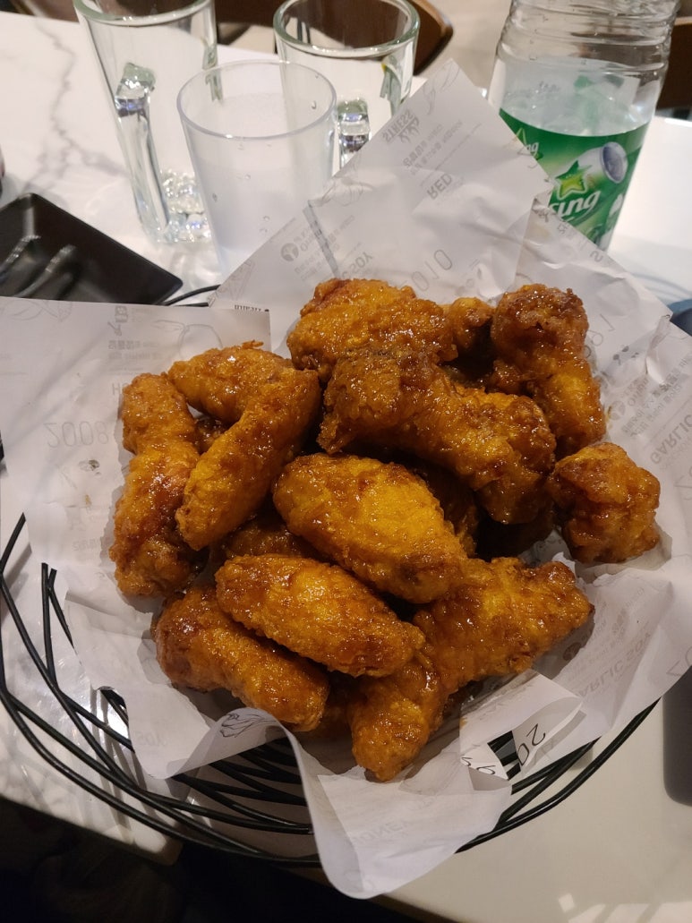 교촌치킨수유 이미지