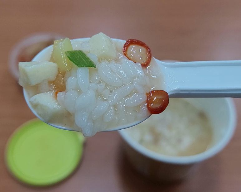 황태국밥 이미지