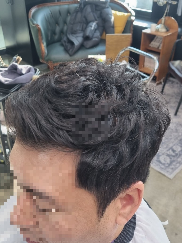 맨남성헤어살롱 이미지
