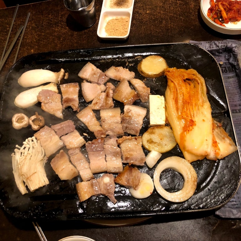 제주골 김치오겹살 이미지