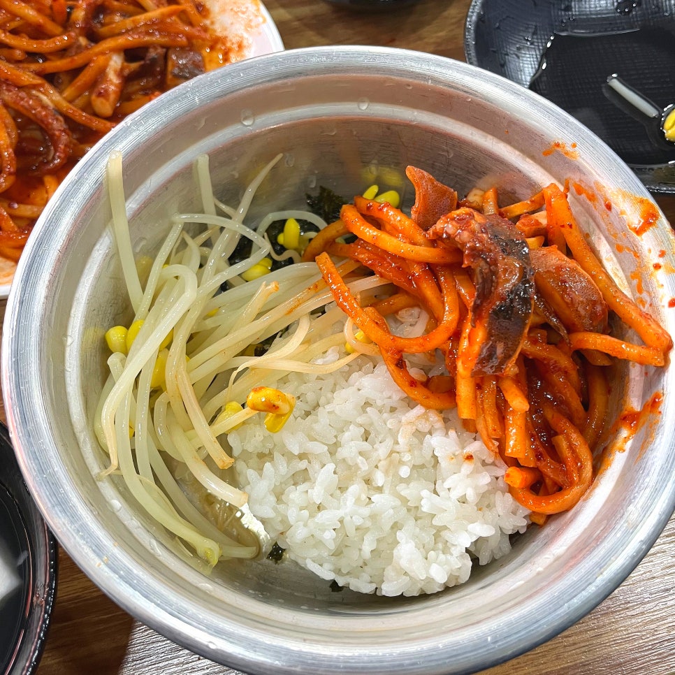 강원도 동해 오징어 보쌈 이미지