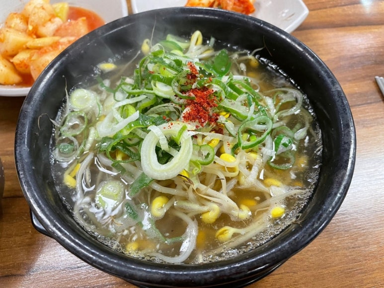 비사벌 전주 콩나물 국밥 이미지