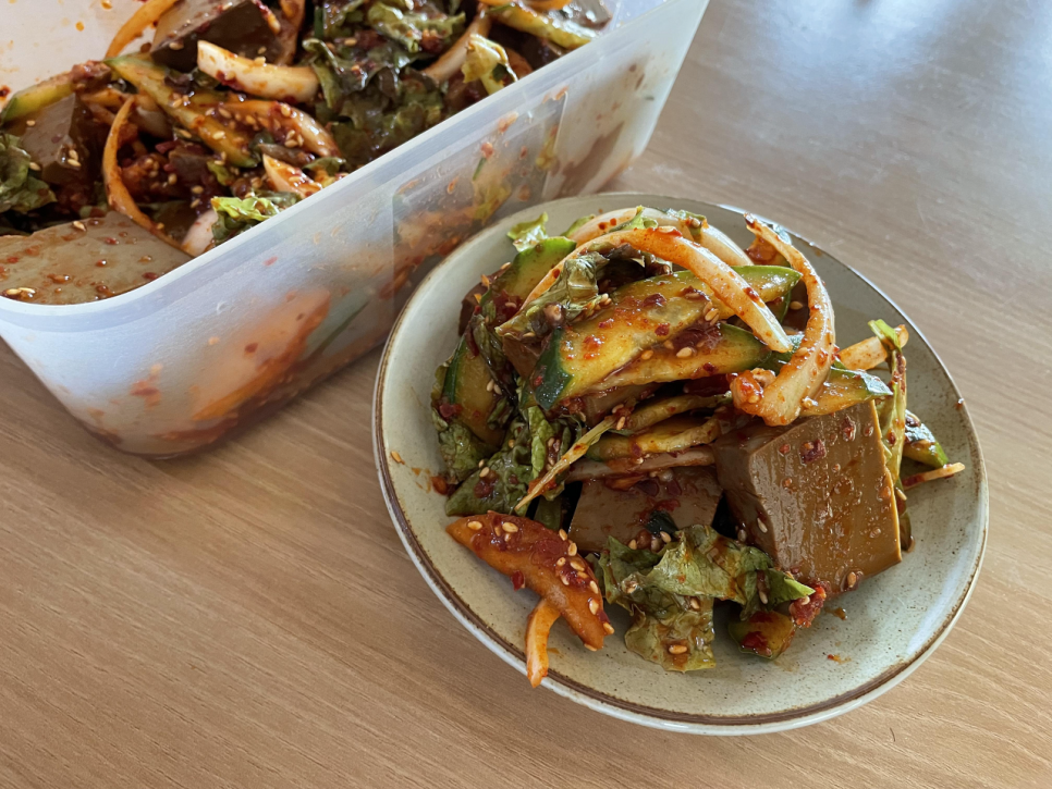 도토리반찬 이미지