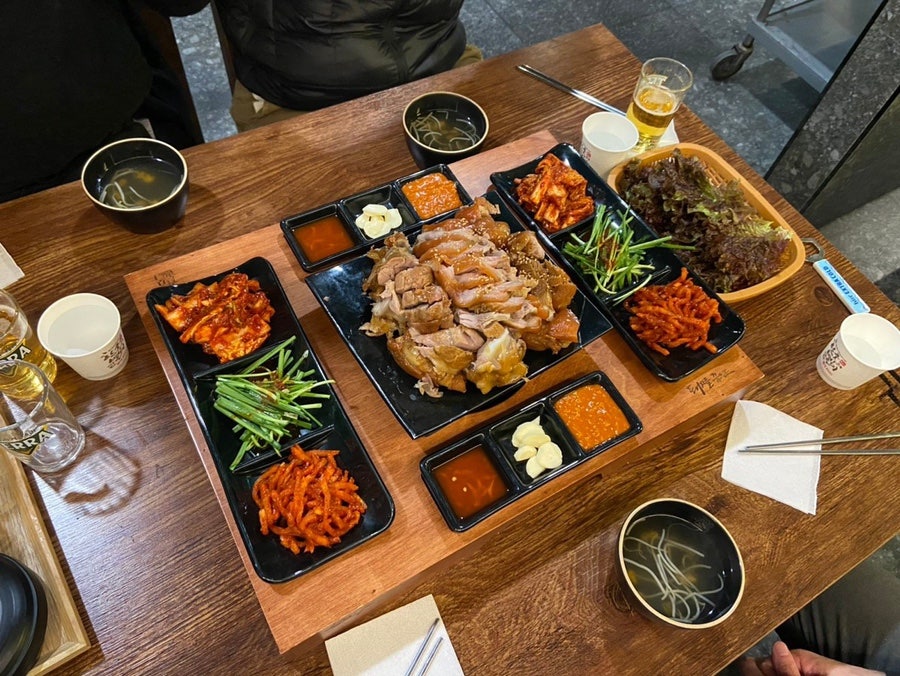 귀한족발청량리역점 이미지