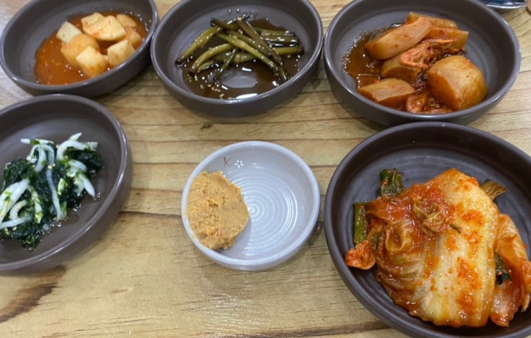 산골갈비탕 이미지