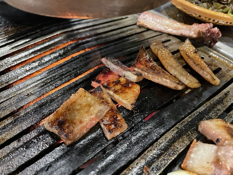 금돼지 연탄구이 이미지