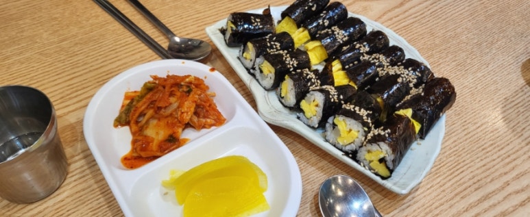 얌체꼬마김밥 이미지