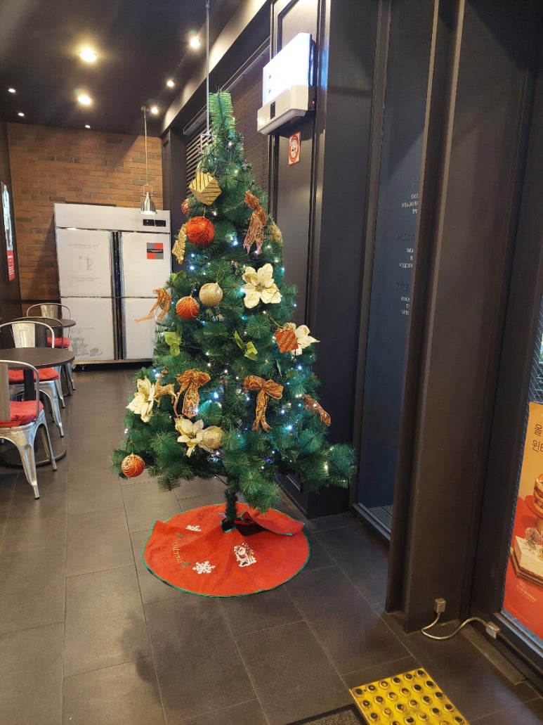 투썸플레이스 대구월촌역점 이미지