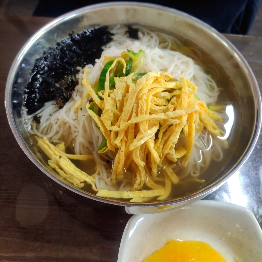 소문난잔치국수 이미지