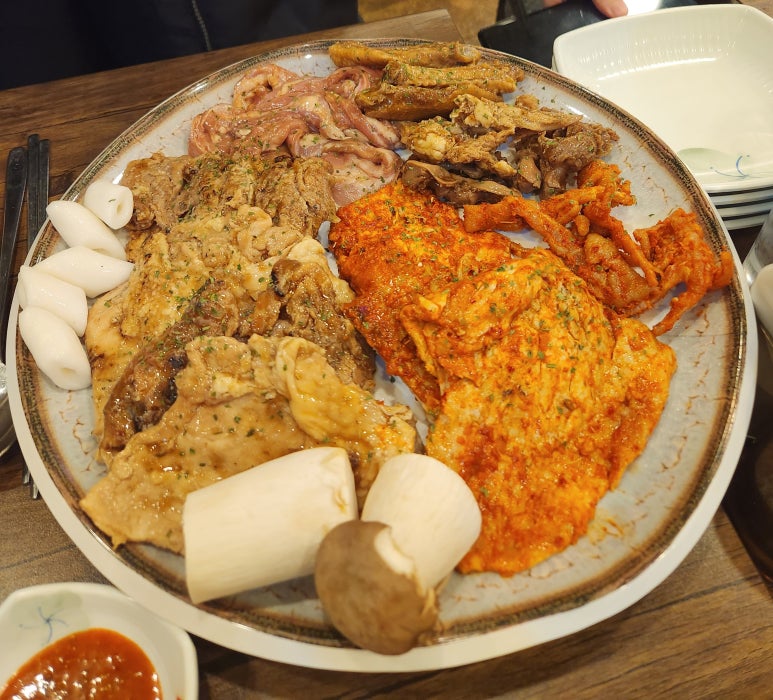 옛날닭곰탕닭발 이미지