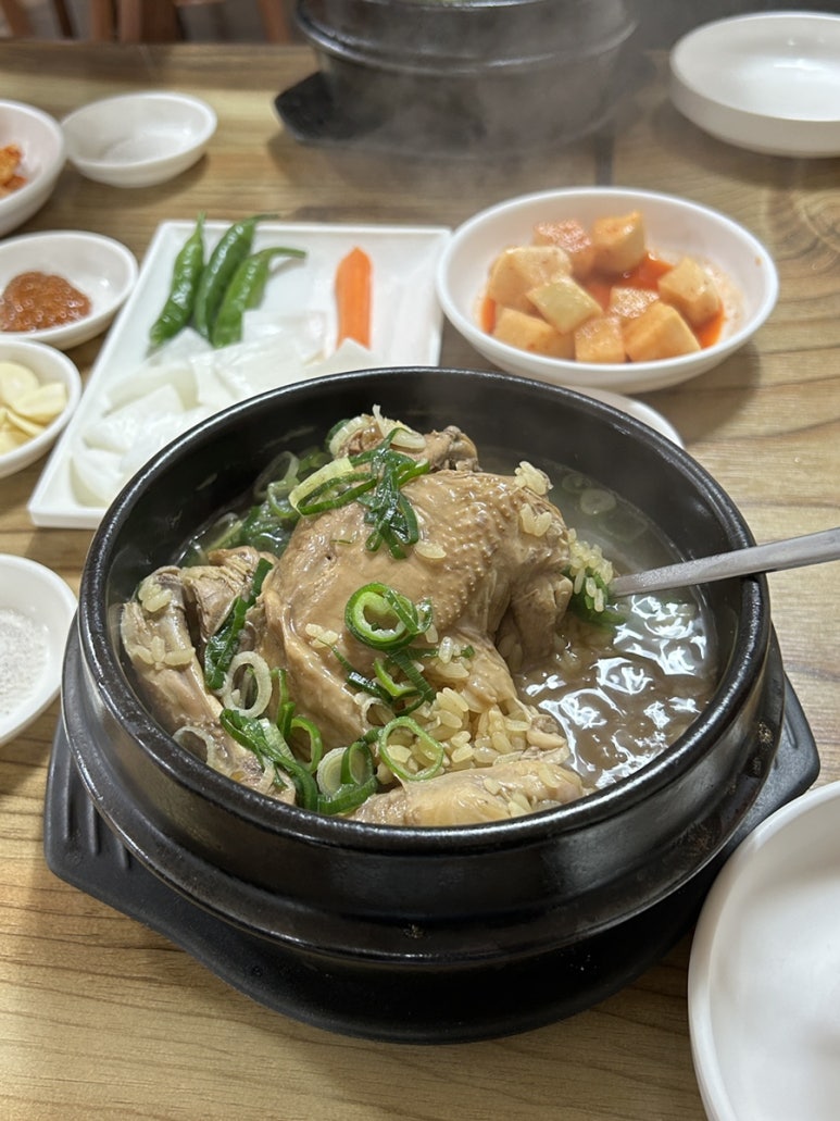 장수옻닭 이미지