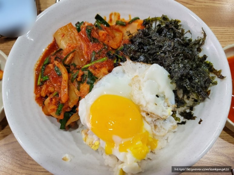 부엉김밥 이미지