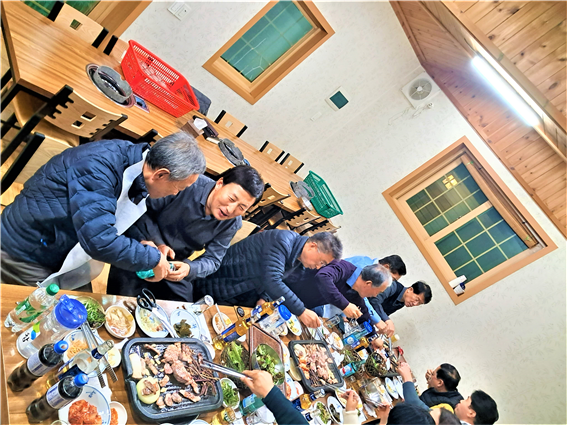 팔육회 이미지
