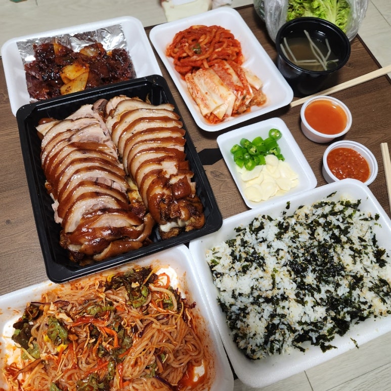소담스러운족발 이미지