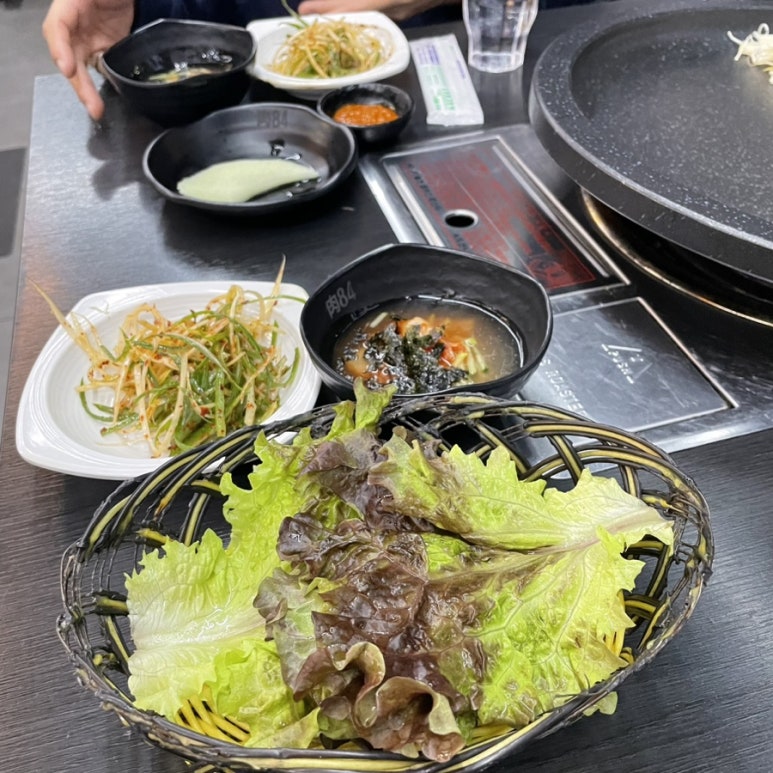 육84고깃집 이미지