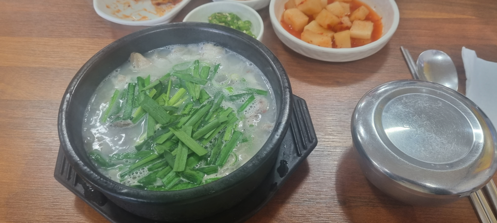 윤이엔지 이미지