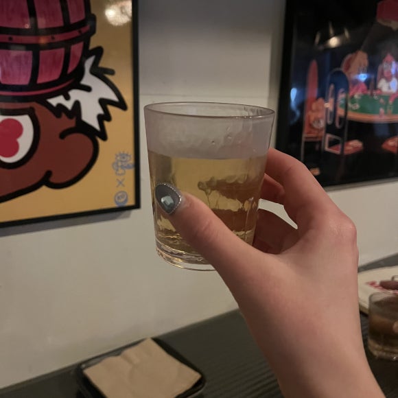미술 퓨전술집 이미지