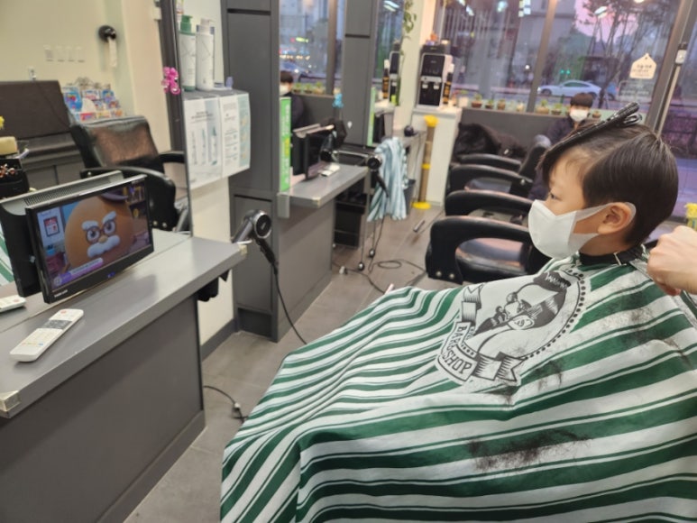 포맨남성컷트 이미지