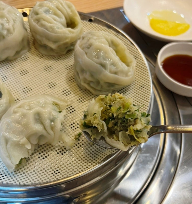명동칼국수보쌈샤브샤브 이미지