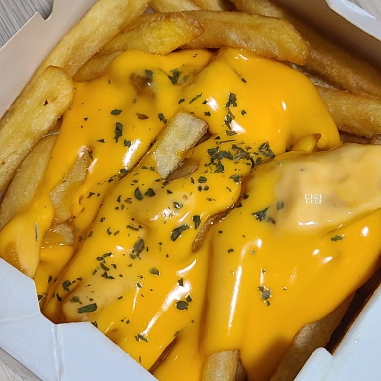 프랭크버거강릉 이미지