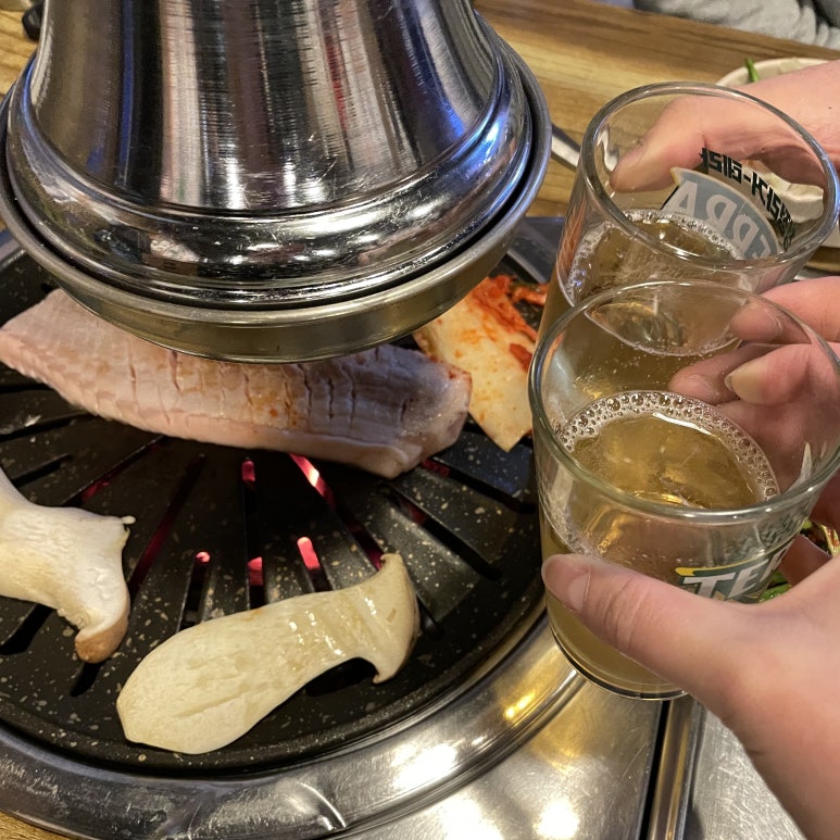 야생고기집 이미지