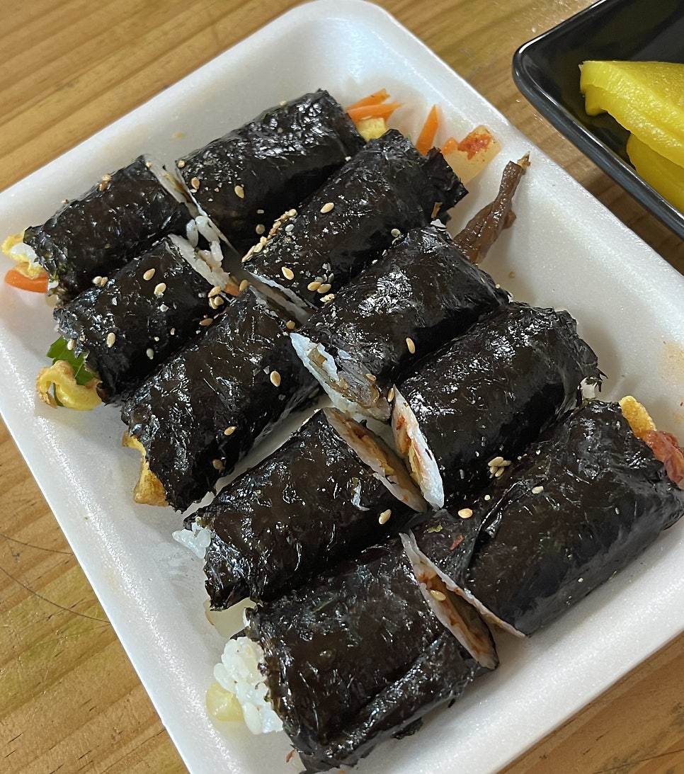 비비꼬마김밥 이미지