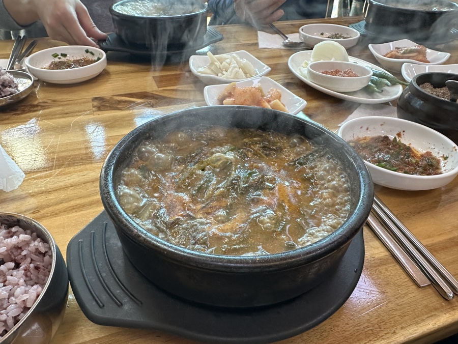 주원흑염소탕 이미지