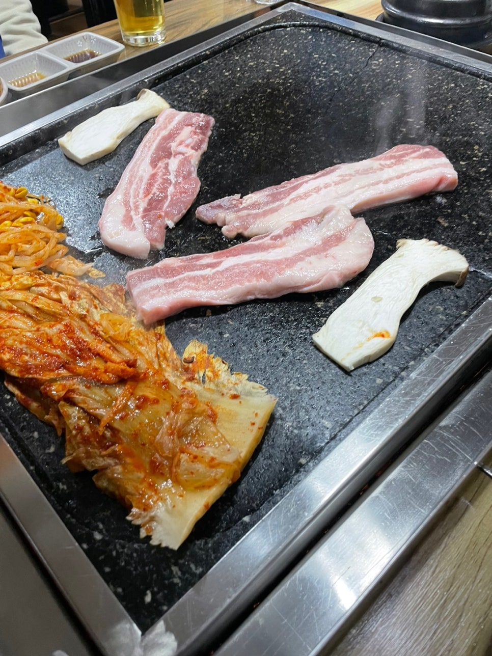 돌돌생삼겹살 이미지