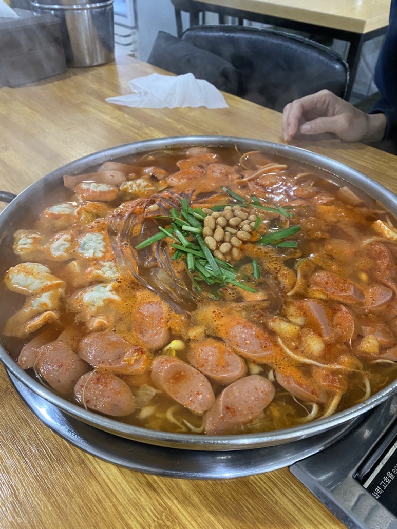 망원부자부대찌개 이미지