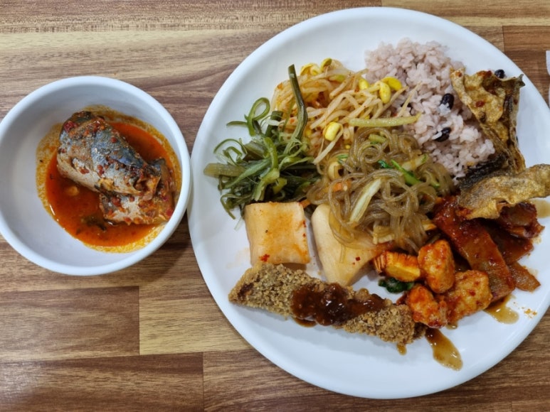 영남한식뷔페 이미지