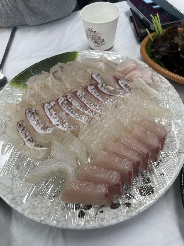 야들리애구읍뱃터점 이미지