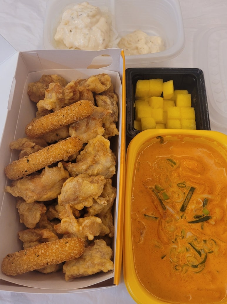 치킨플러스충북덕산점 이미지