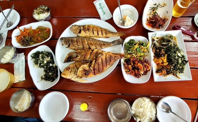 꽃섬식당 이미지