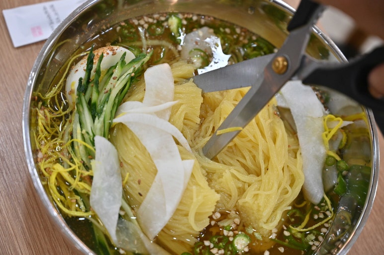 통영지존밀면 이미지