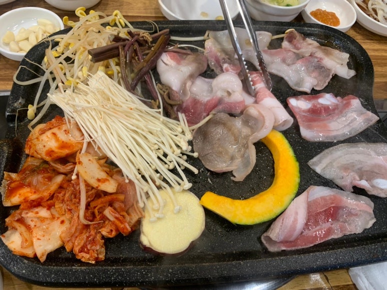 삼겹세상석적점 이미지