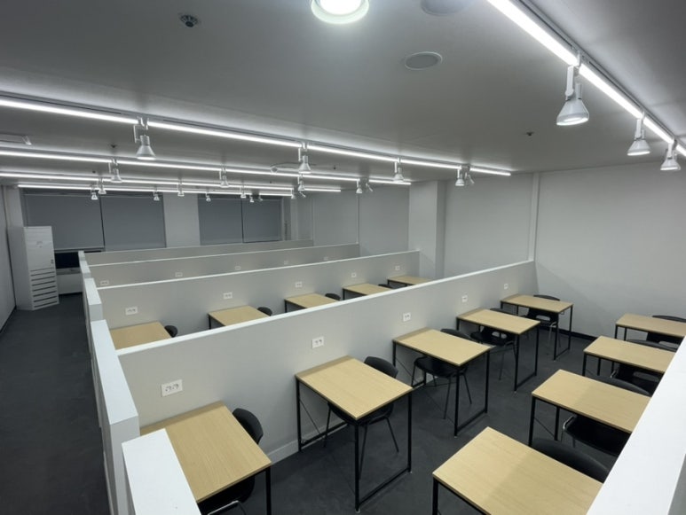 사자관리형독서실 이미지