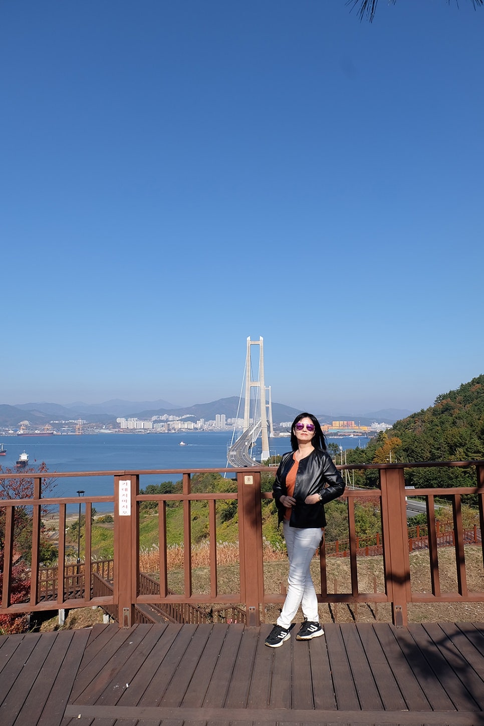 여수바다선어삼합 이미지