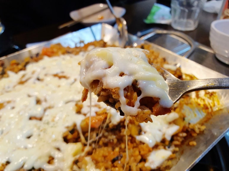 꼬꾸첸철판닭갈비 이미지