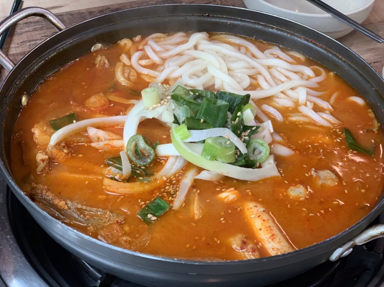 누구나홀딱반한닭은평뉴타운점 이미지