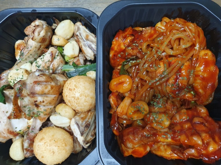기영이숯불두마리치킨김해 이미지