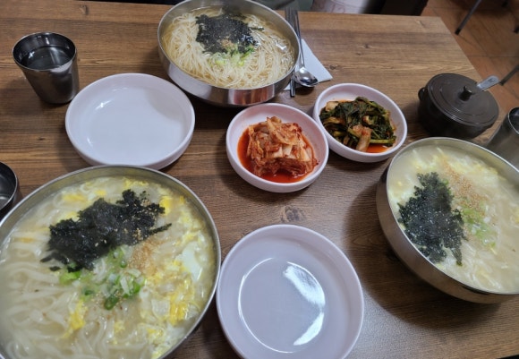 장터멸치국수 이미지