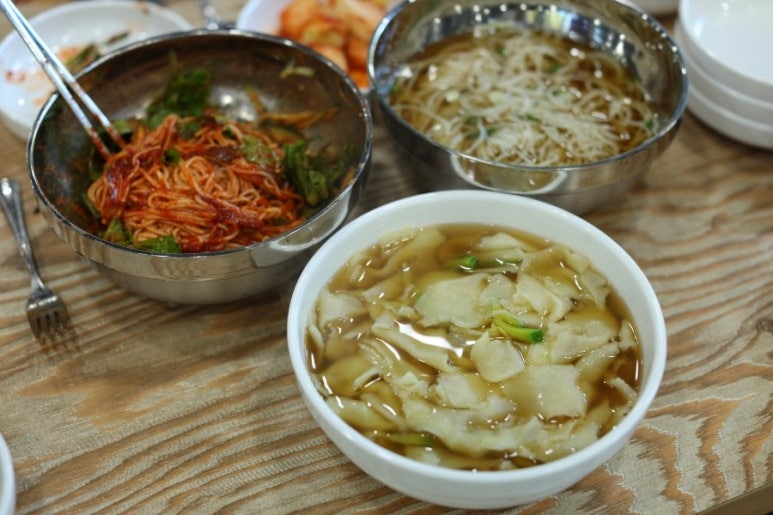 옛날아줌국수 이미지