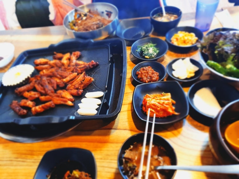 왕부자숯불닭갈비 이미지