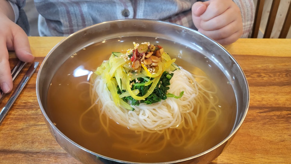금곡사계절국수 이미지