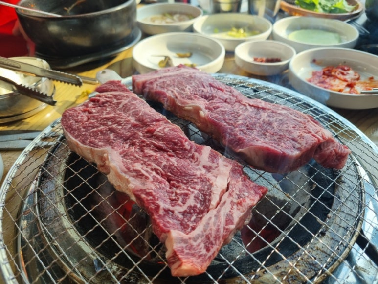 봉우리한우정육식당 이미지