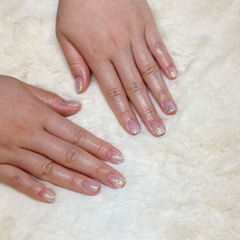 GLOW NAIL(글로우네일) 이미지