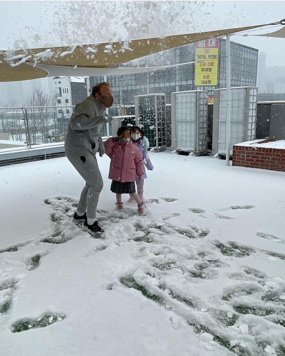 아르테스튜디오 이미지