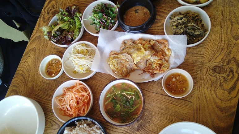 새싹보리밥 이미지